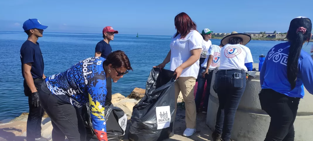 Puerto Cabello malecón jornada de saneamiento limpieza de playas