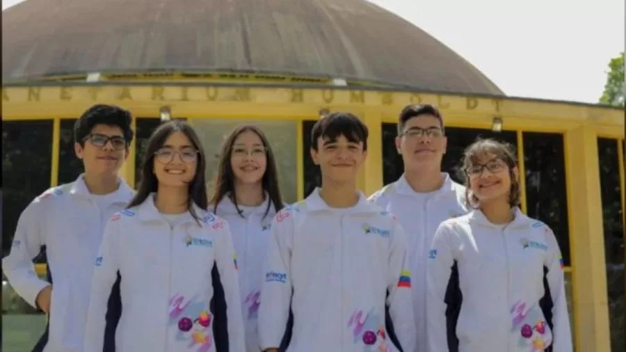 Jóvenes venezolanos Olimpiadas Astronomía