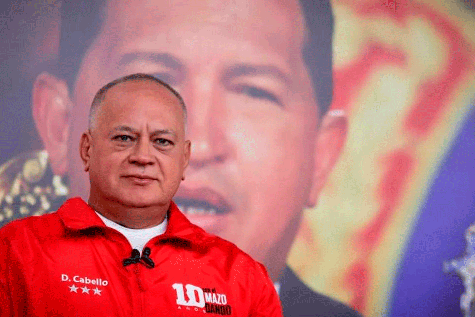 Cabello llamó a Borrell 