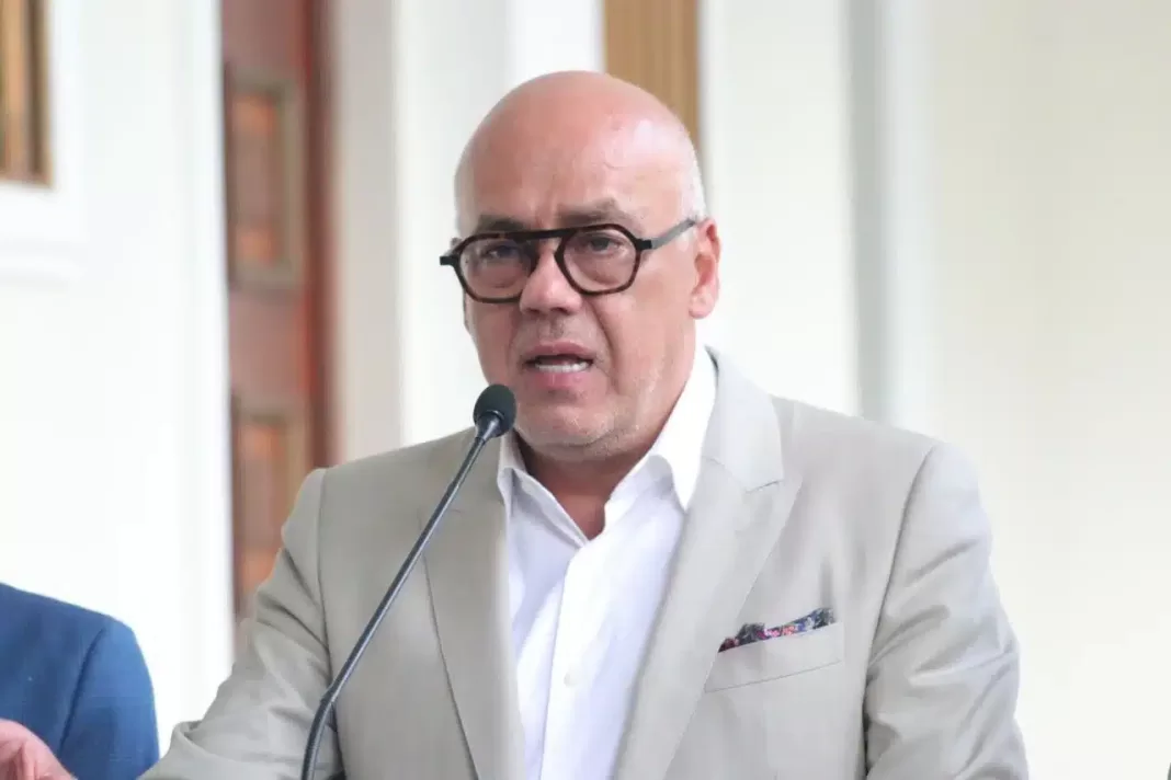 Jorge Rodríguez anunció nueva Ley de Comunas