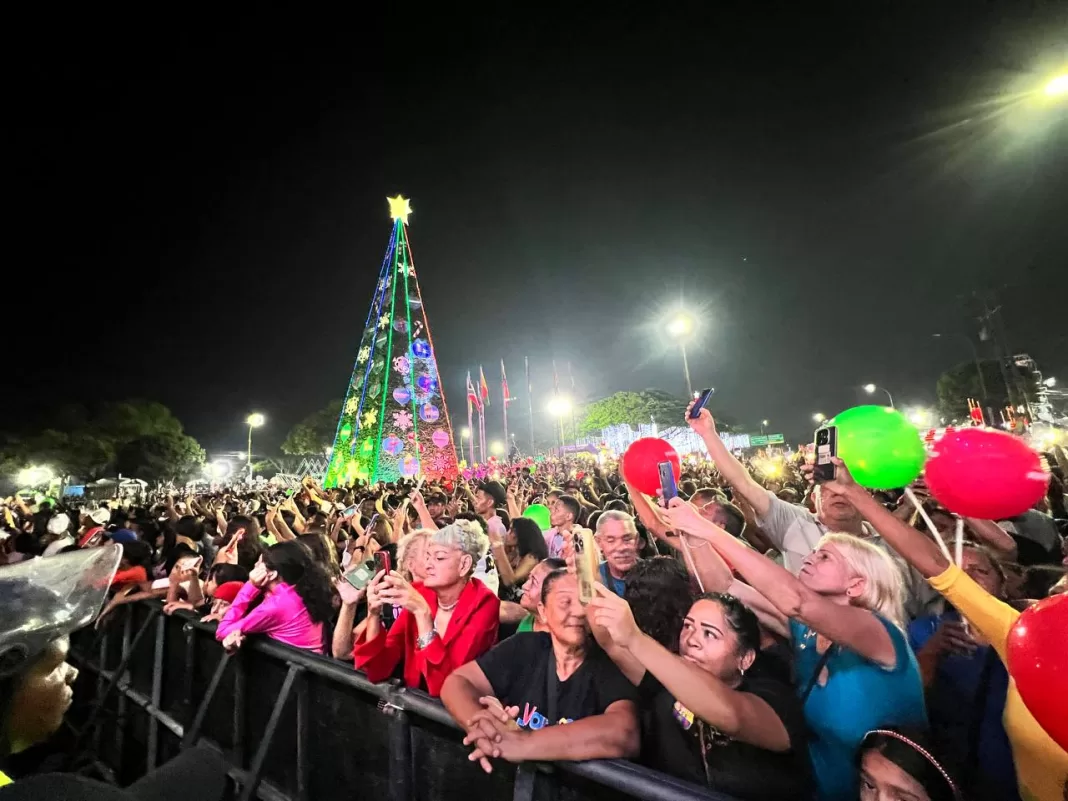 Mira cómo fue el inicio de la Navidad en Valencia