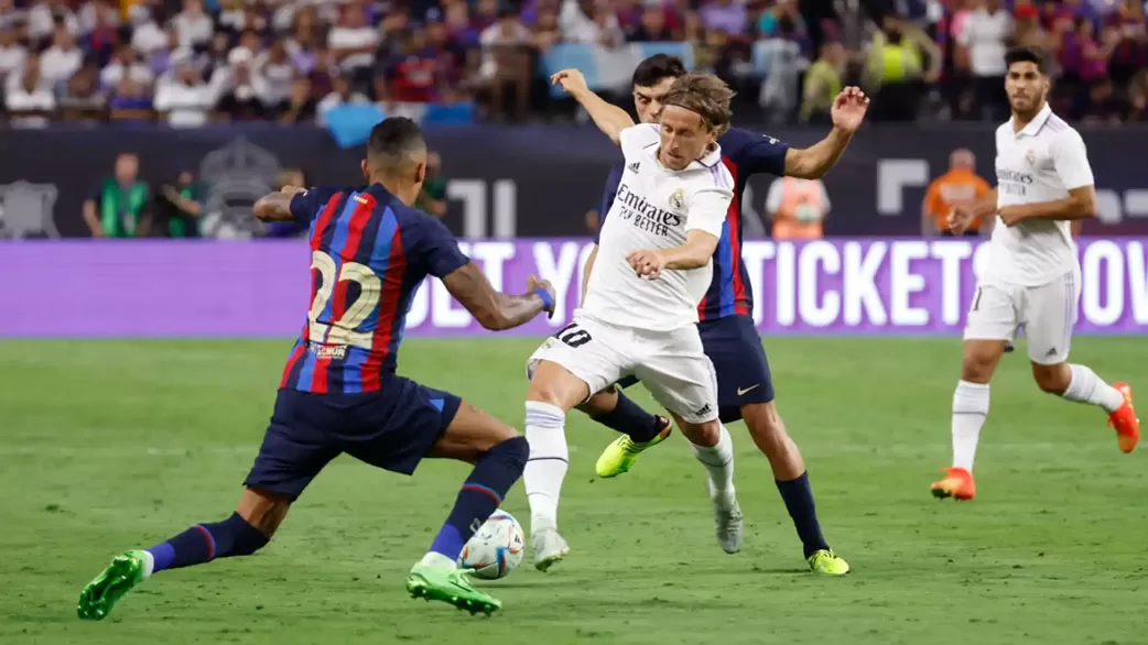 Real Madrid y Barcelona se enfrentaran en el Santiago Bernabéu