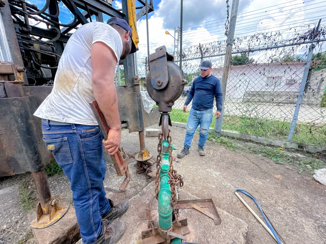 Trabajadores rehabilitaron pozo en sector Petroglifo de Ojo de Agua en Guacara