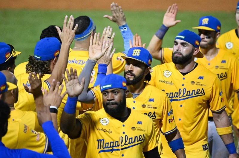 Navegantes del Magallanes se llevaron la victoria