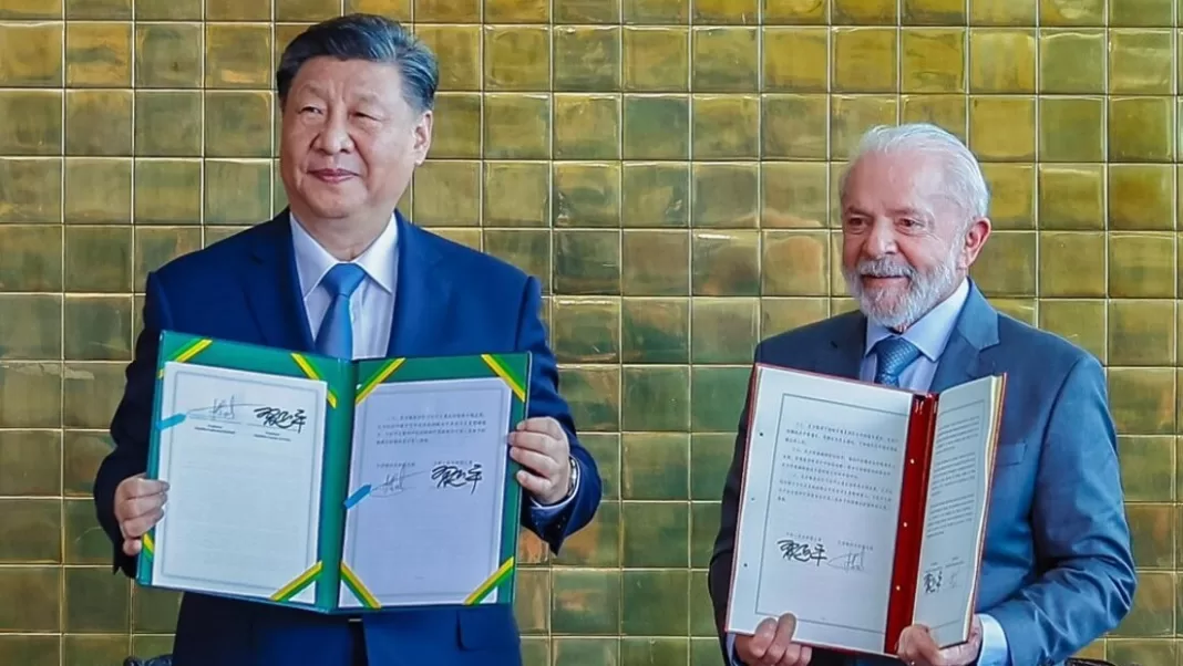 Xi Jinping firma más de 60 documentos de cooperación en LATAM