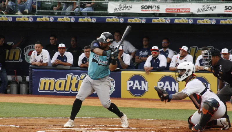 Bravos salen victoriosos ante los Tigres