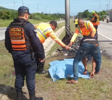 Joven falleció tras chocar e incendiarse la moto donde viajaba en Puerto Cabello