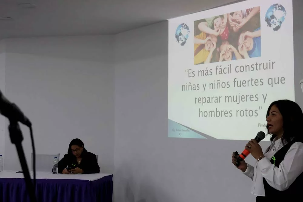 Carabobo: conversatorio sobre la prevención del abuso infantil