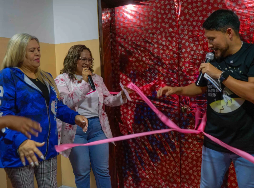 Castañeda inauguró nuevos locales de Farmacia JGH y “Nace con Amor” en Guacara