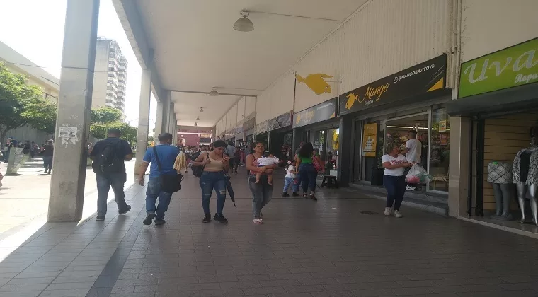 Comerciantes carabobeños prepararon ofertas para el Black Friday