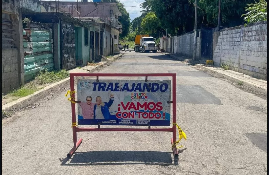 Ejecutan bacheo en sector El Milagro de Puerto Cabello