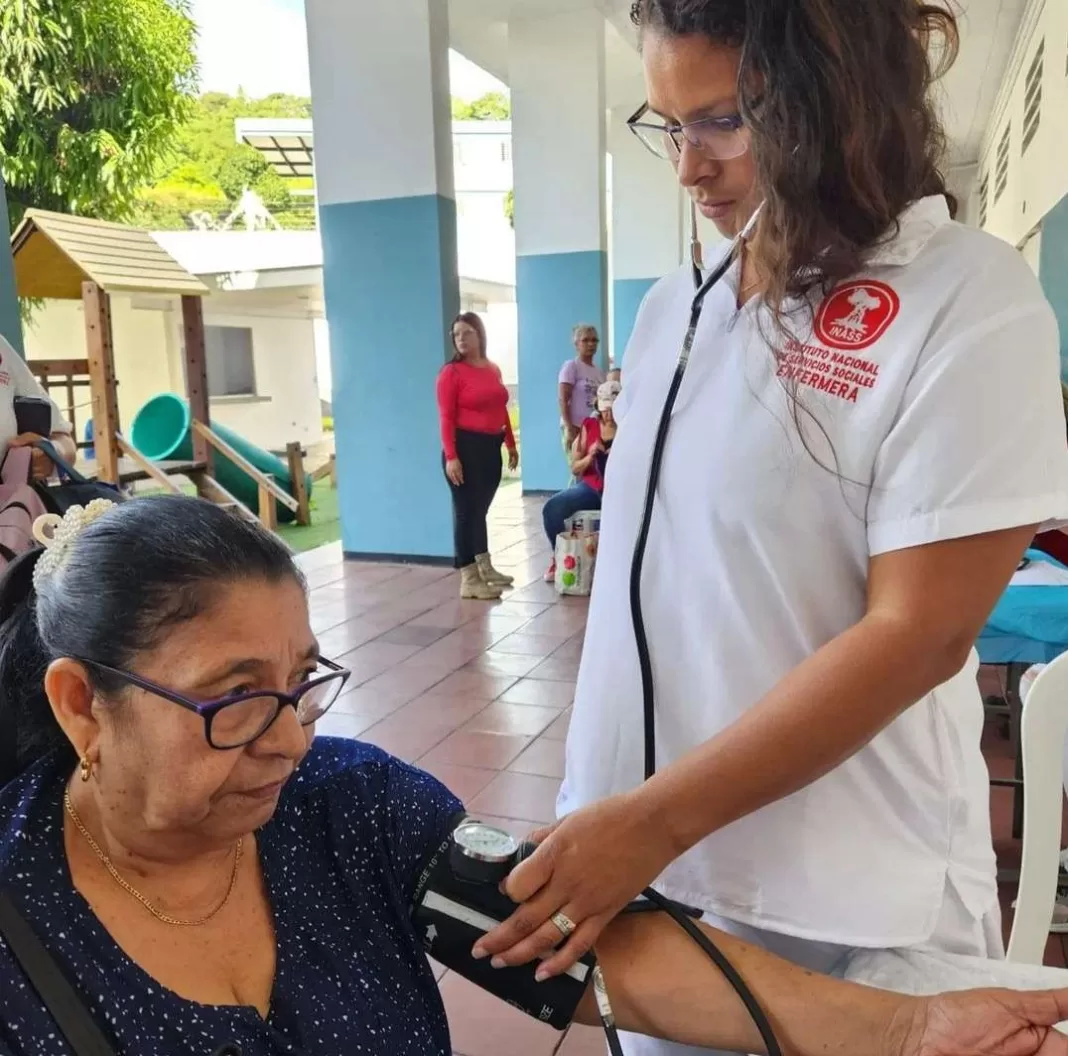 Fueron atendidas personas mayores en jornada “Abuelos y Abuelas para la Salud”