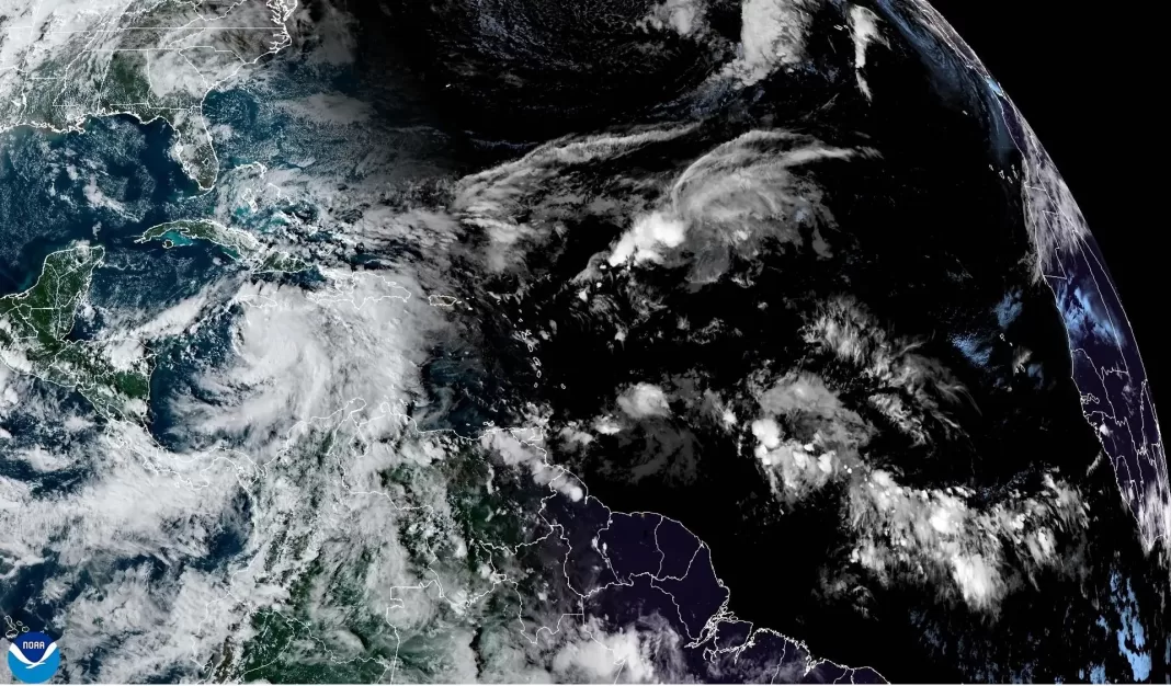 Huracán Rafael impactará a Cuba en unas horas con categoría 3