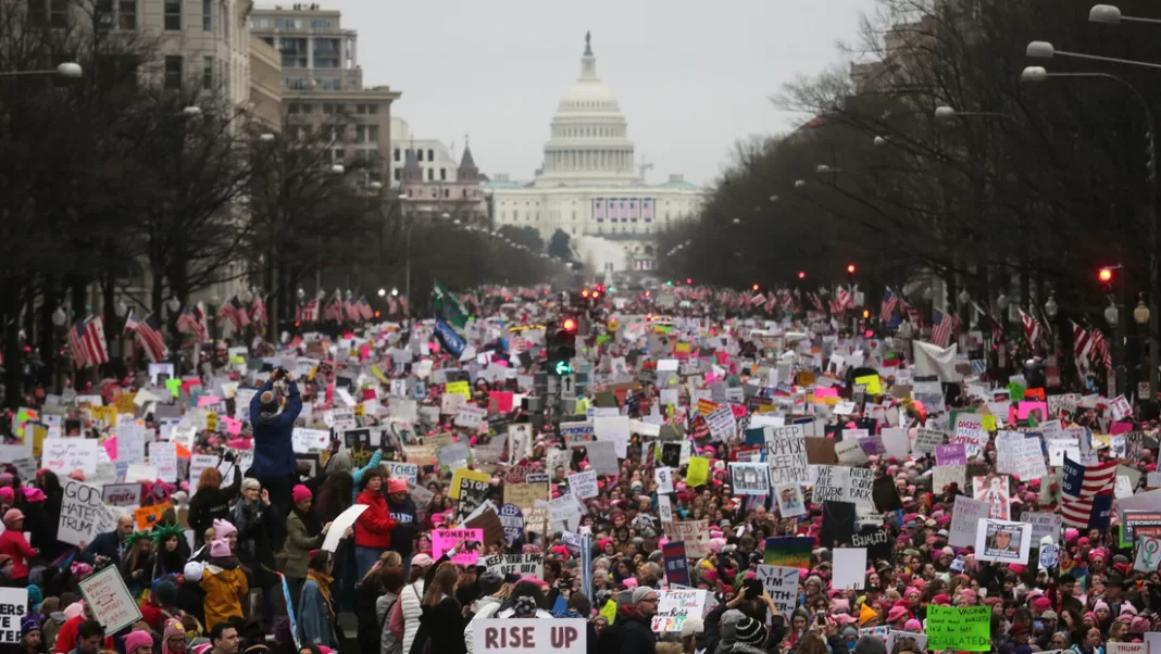 Marcha del Pueblo contra Trump en vísperas de su investidura