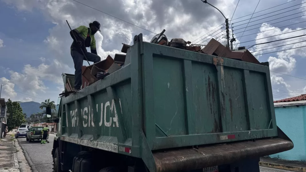 Operativo Cachivache de San Diego continúo en EL Morro y Yuma