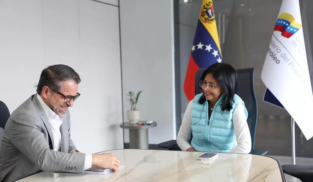 Vicepresidenta Rodríguez y gobernador Lacava consolidan proyectos estratégicos