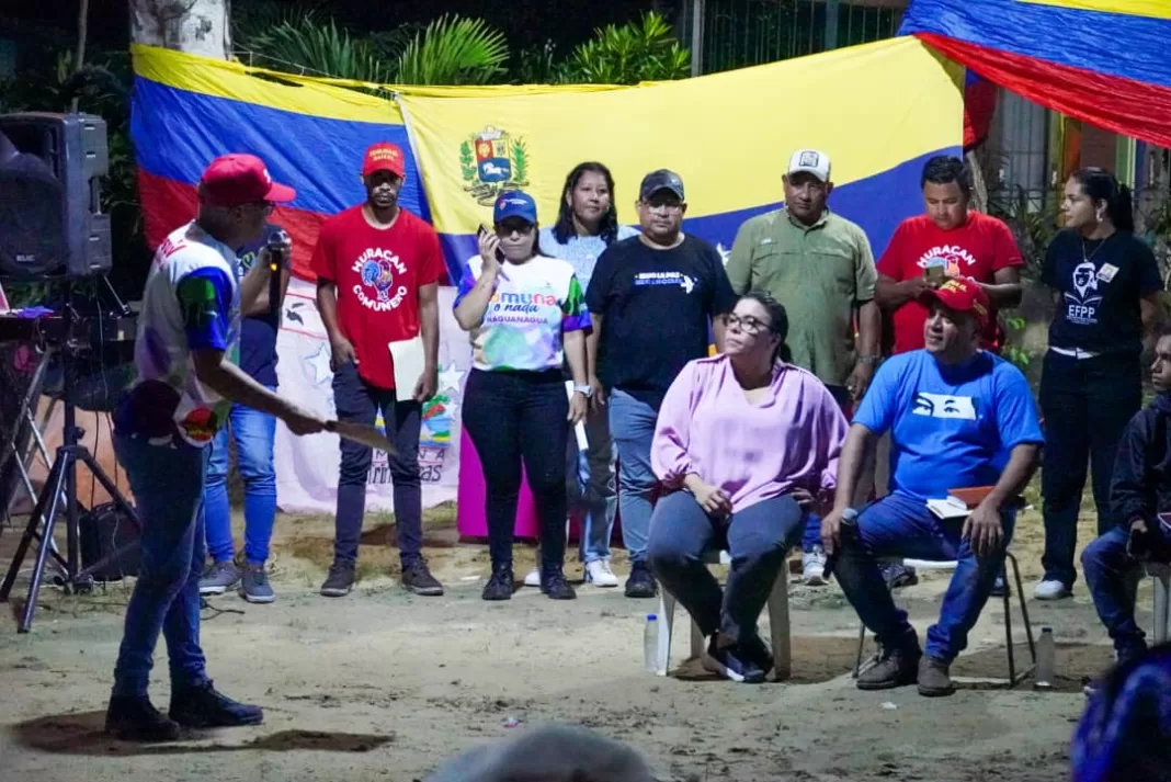 Primera asamblea de las comunas