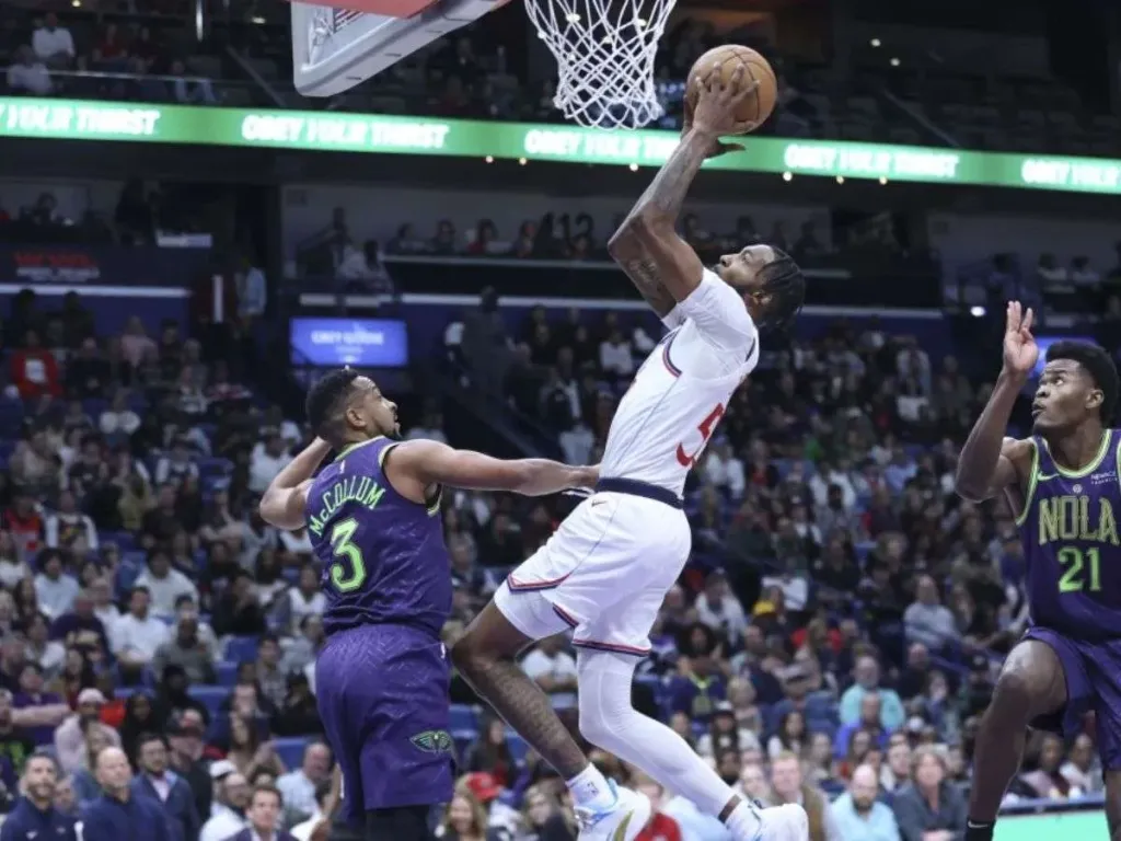 Clippers someten y se quedan con triunfo ante Pelicans