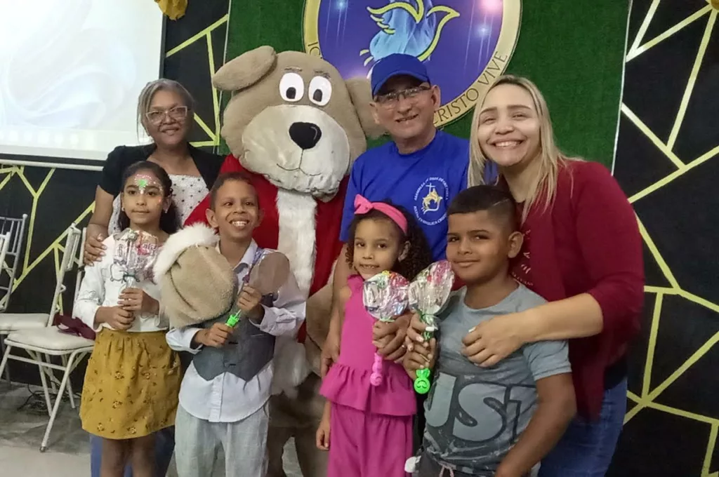 Iglesia Cristo Vive de Guacara cerró año con compartir navideño