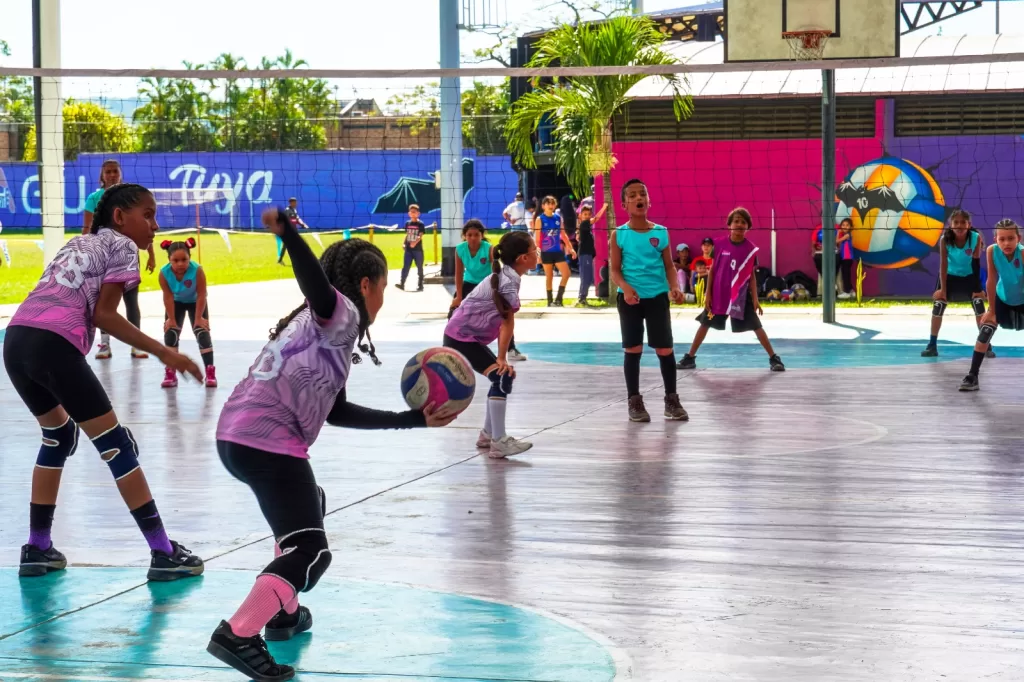 Inauguraron Liga Municipal de Voleibol en Naguanagua