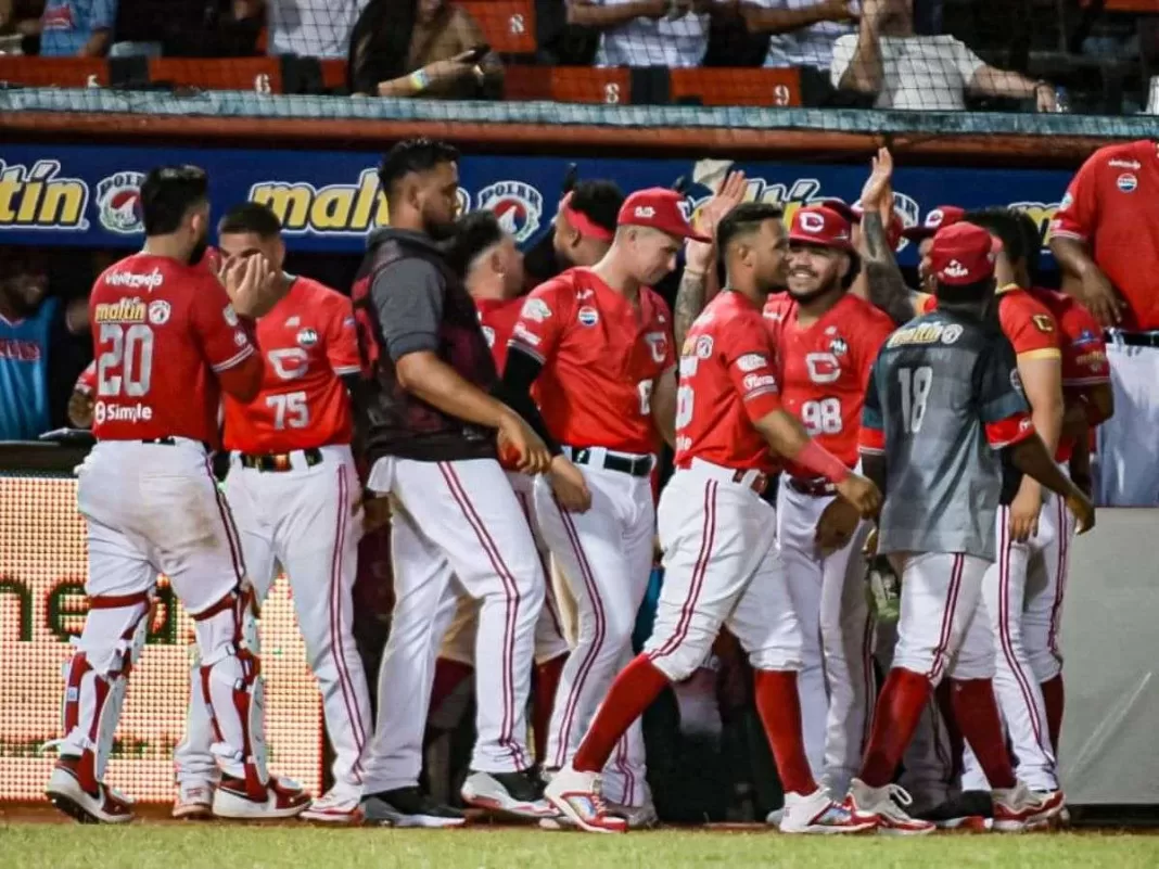 Cardenales de Lara vuelan directo al Round Robin