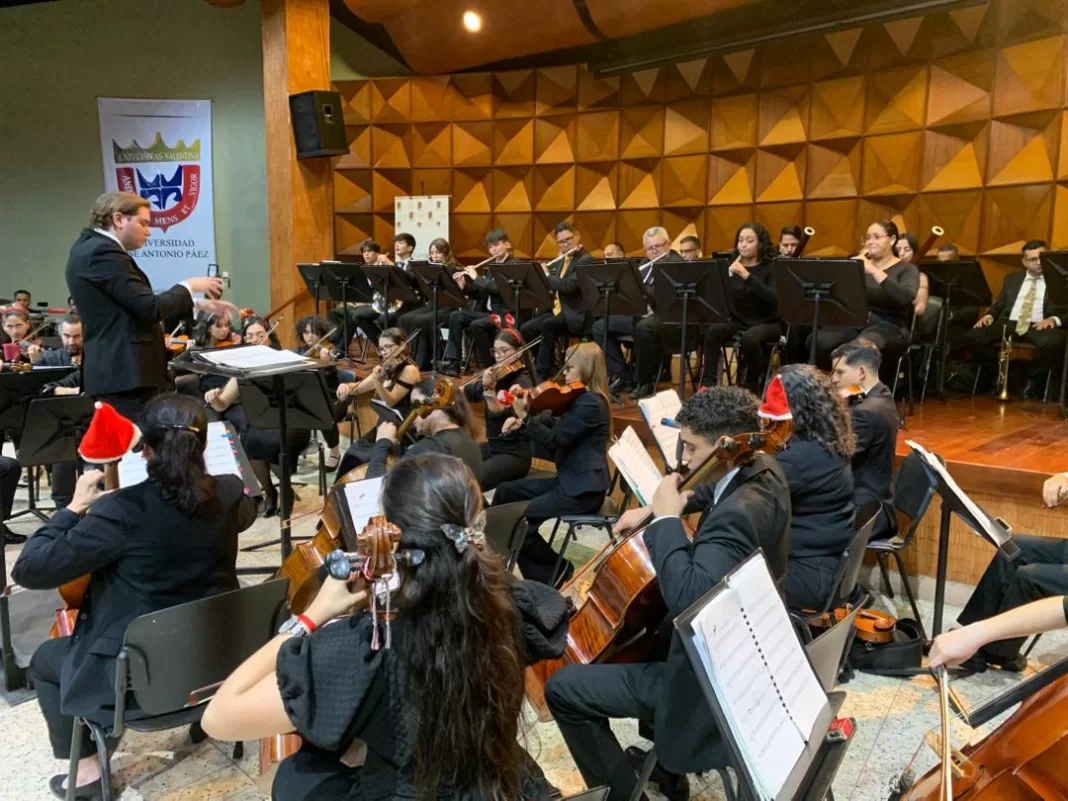 Orquesta Sinfónica de Carabobo celebró concierto en la UJAP