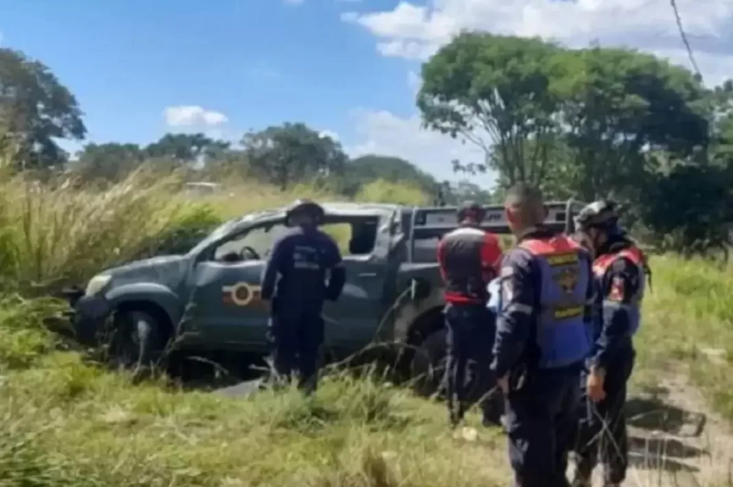 Volcamiento de camioneta causó lesiones a siete GNB