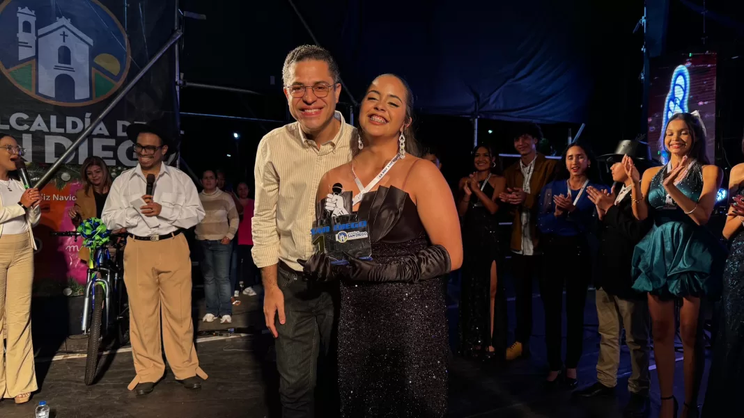 Sofía Farfán y Joannie Ramírez ganaron La Voz San Diego