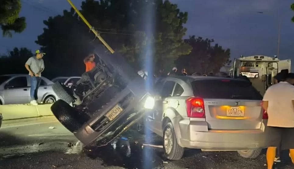 Aumenta cifra de muertos por accidente en autopista Sorpresa-Muelles