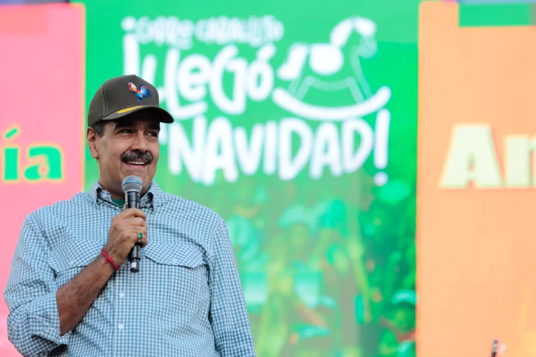 Presidente Maduro: WhatsApp es 