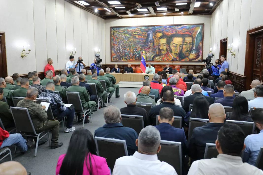 Presidente Maduro lidera reunión de trabajo con estructuras de Gobierno