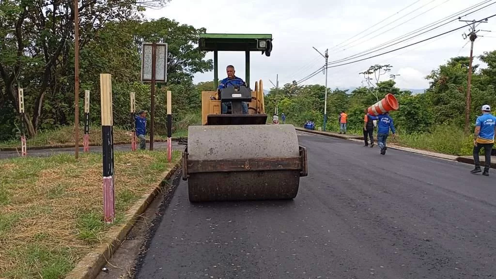 Gobernador Freddy Bernal