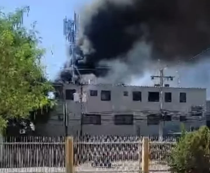 Bomberos controlaron incendio en fábrica de embutidos de Aragua