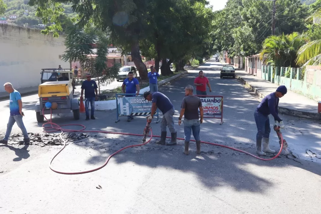 Hidrocentro sustituye tubería de aguas servidas en Rancho Grande