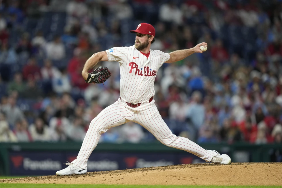 Los White Sox adquieren al zurdo Tyler Gilbert de los Phillies