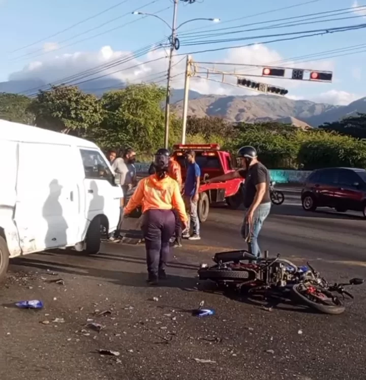 Choque en Maracay dejó un lesionado