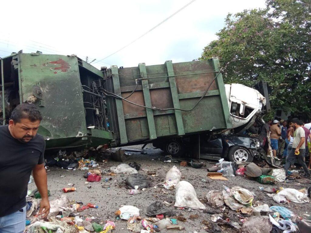 Camión de aseo causó destrozos y dejó víctimas en Táchira