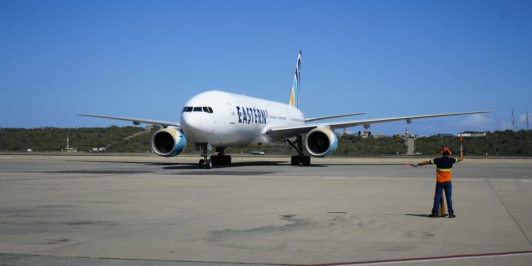 Llegan a Venezuela 128 venezolanos desde Estados Unidos