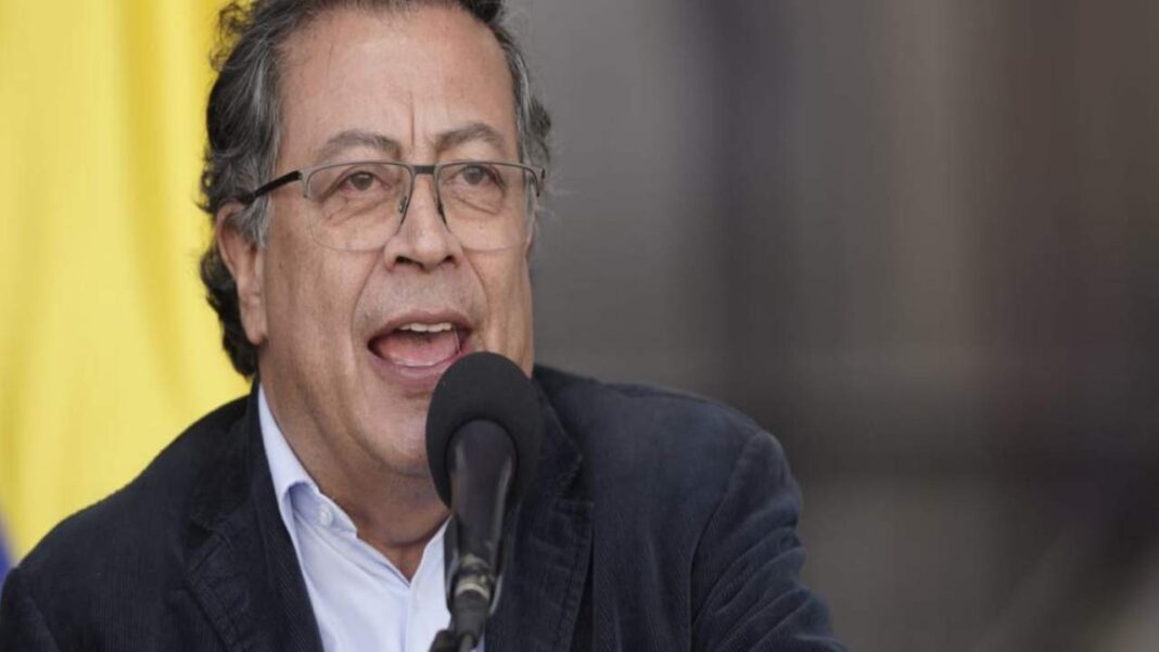 Petro pide a Noboa resolver crisis de aranceles mediante cooperación antidrogas.