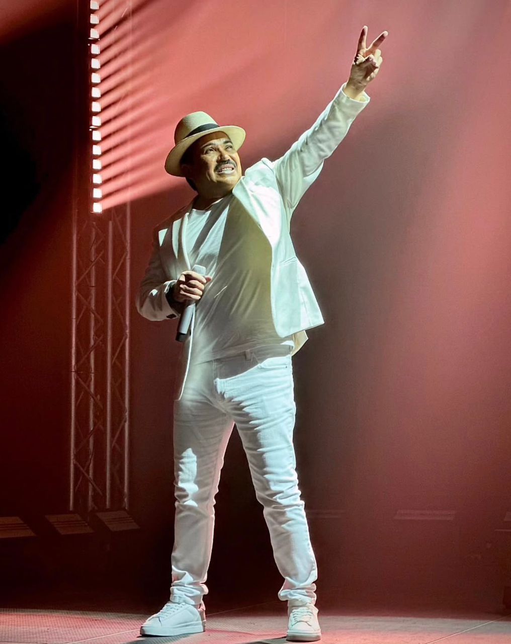 Luis Silva ofrecerá concierto sinfónico en el Teatro Municipal de Valencia