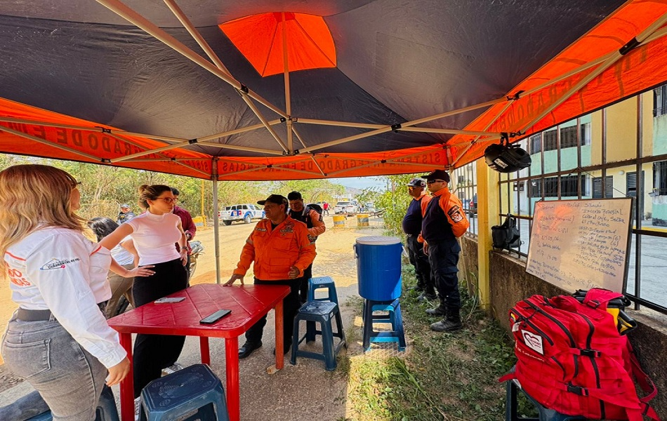 Alcaldesa Elizabeth Niño realiza cierre preventivo del Cerro El Café