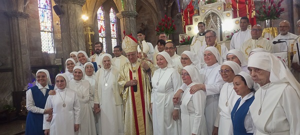 Valencia celebra 100 años de la llegada de las Siervas del Santísimo Sacramento