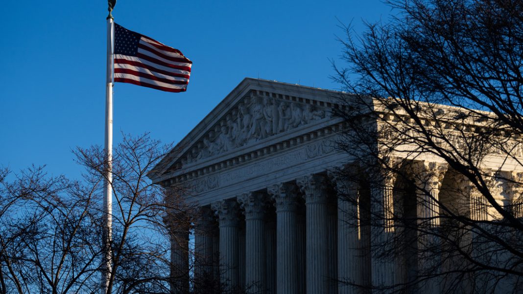 La Corte Suprema de Estados Unidos invalidó los aranceles globales impuestos por Trump