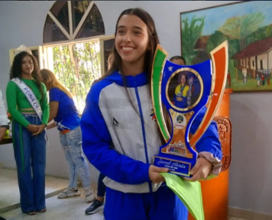 Instituto del Deporte de Bejuma entregó premio al Atleta del Año