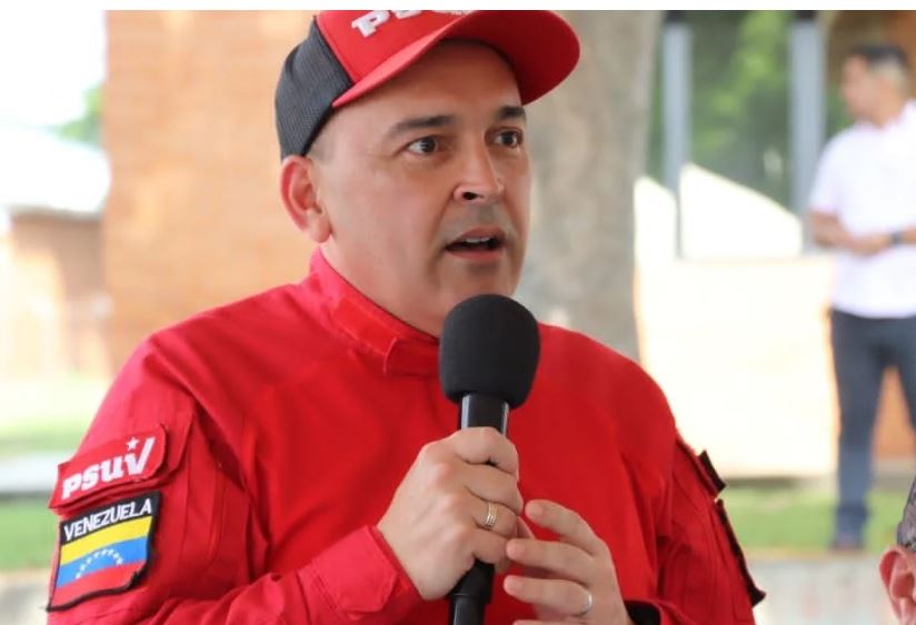 Francisco Torrealba: Hay expertos trabajando en el aumento salarial