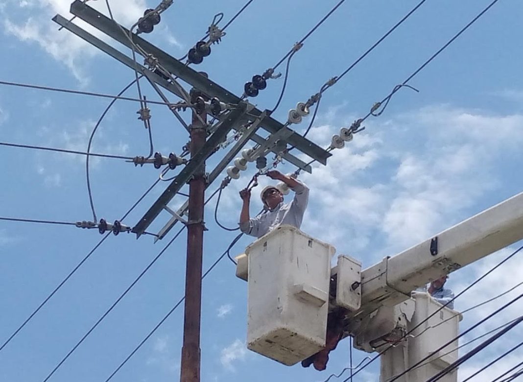 Despliegue técnico de Corpoelec optimiza corredores eléctricos de Carabobo