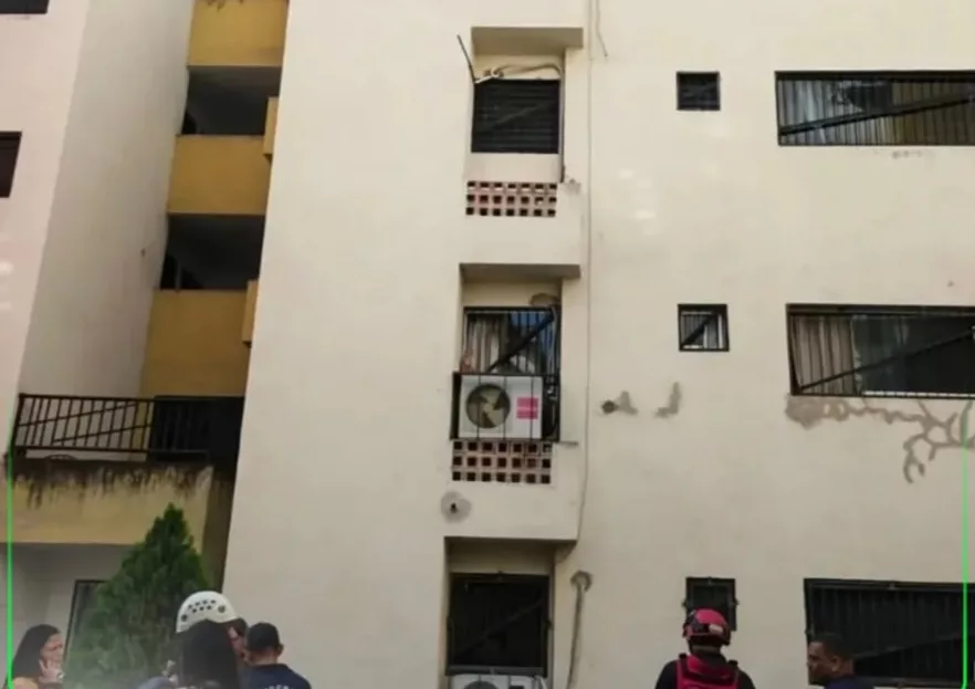 Fallece ciudadano tras caída desde un cuarto piso en Los Guayos