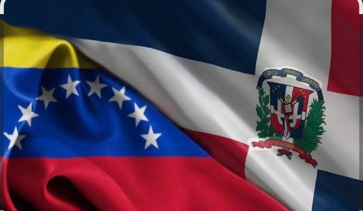 Venezuela y República Dominicana acuerdan reactivar los servicios consulares y la conexión aérea