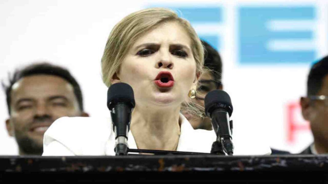 Laura Fernández hace historia como la segunda mujer en alcanzar la presidencia de Costa Rica