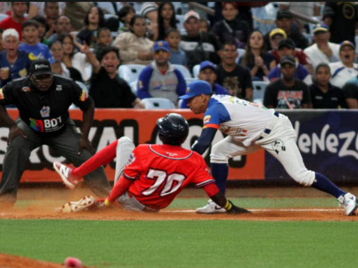 Magallanes cayó en su debut ante Panamá